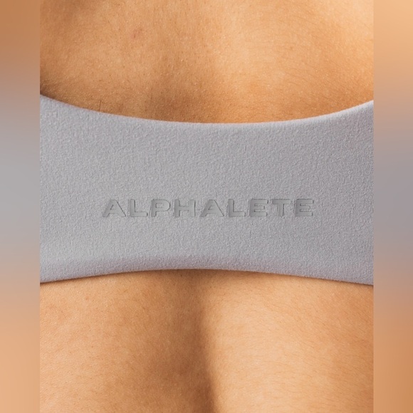 Alphalete Aura Sculpt bra - Picture 4 of 9